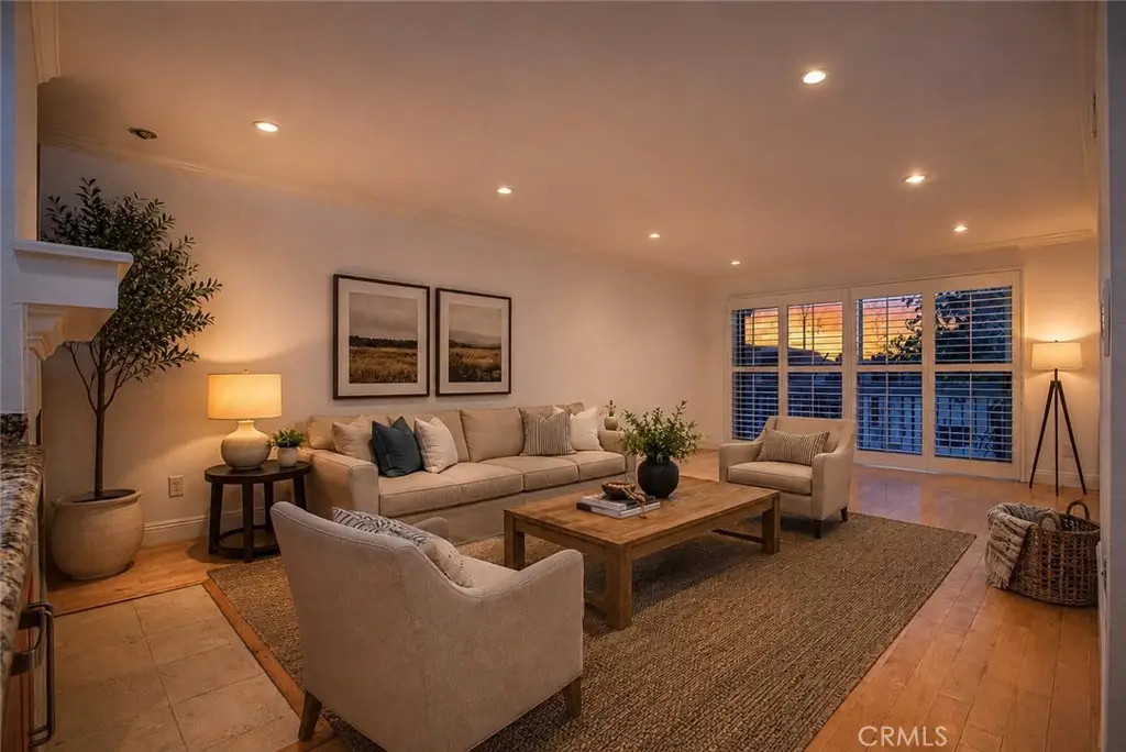 4536 Colbath Avenue #102, Sherman Oaks, CA 91423 - #1
