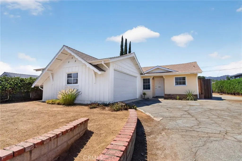 13229 Lazard, Sylmar, CA 91342 - #1
