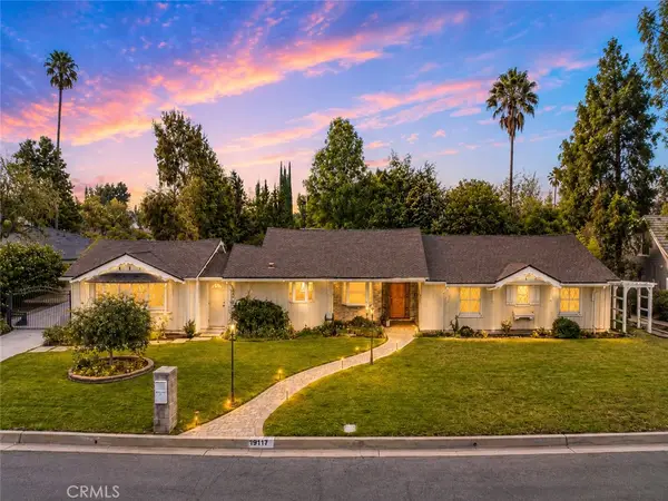 19117 Marilla Street, Northridge, CA 91324
