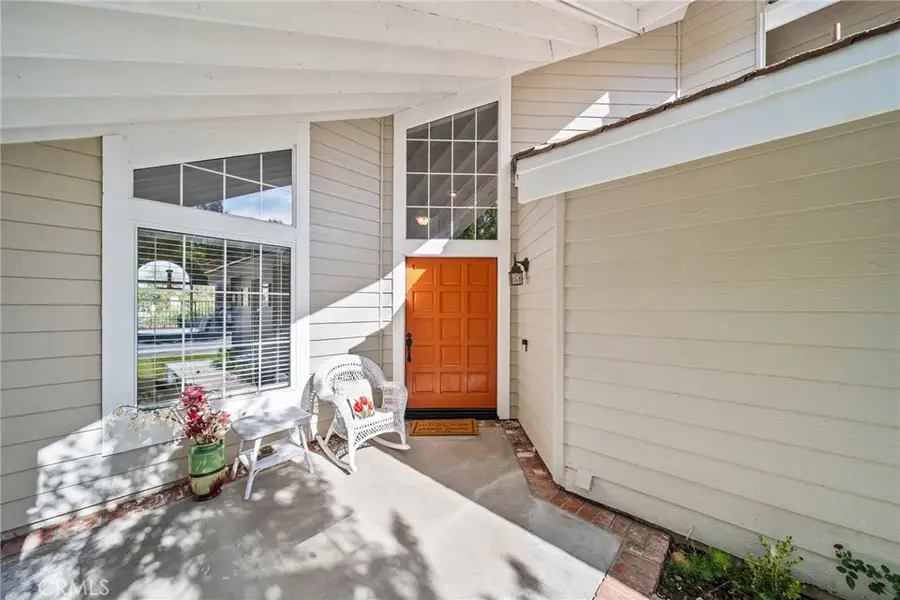27576 Artine, Saugus, CA 91350 - #3