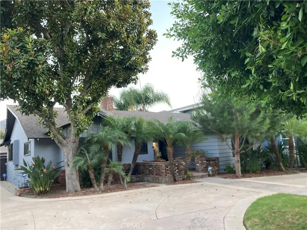 1812 W Riverside, Burbank, CA 91506 - #1
