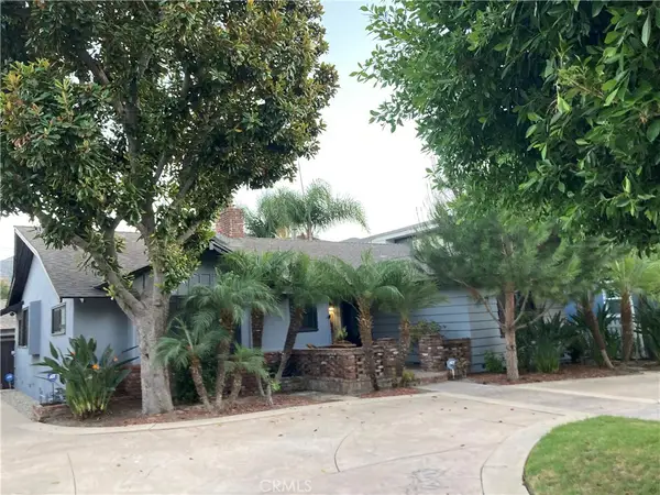 1812 W Riverside, Burbank, CA 91506