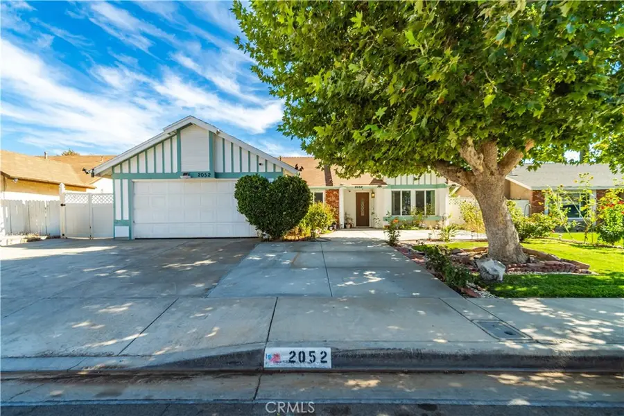 2052 E Avenue R12, Palmdale, CA 93550 - #2