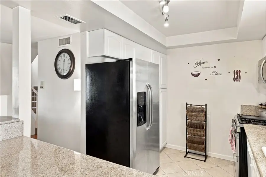 14715 Saticoy #9, Van Nuys, CA 91405 - #3