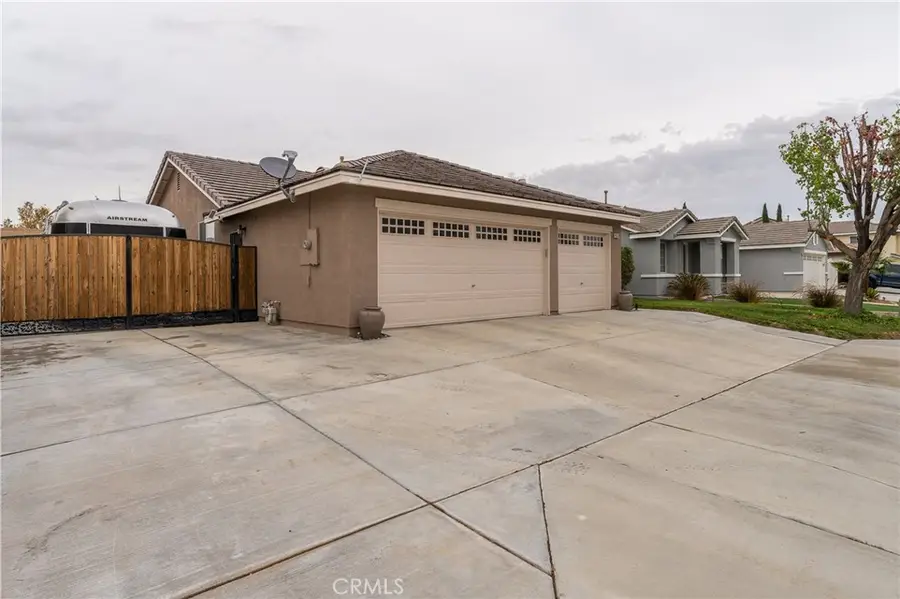 4659 W Ave J4, Lancaster, CA 93536 - #3