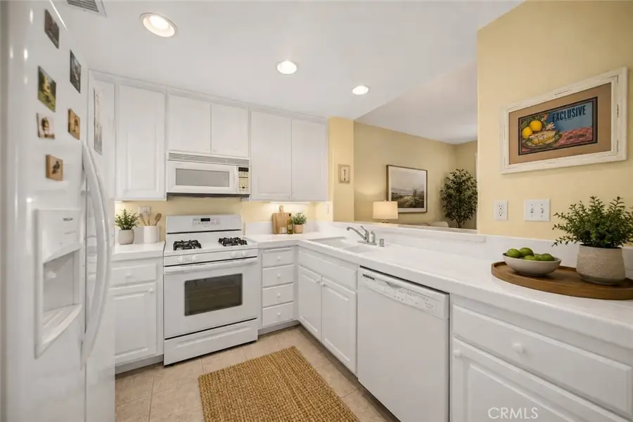 28157 Ashbrook, Valencia, CA 91354 - #3