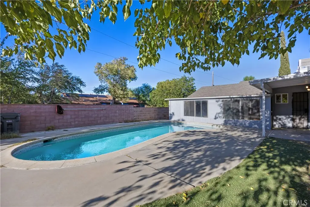 1058 E Avenue R2, Palmdale, CA 93550 - #1