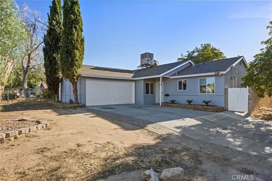 1058 E Avenue R2, Palmdale, CA 93550 - #2