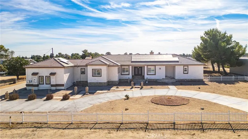 42500 20th W, Lancaster, CA 93534 - #1