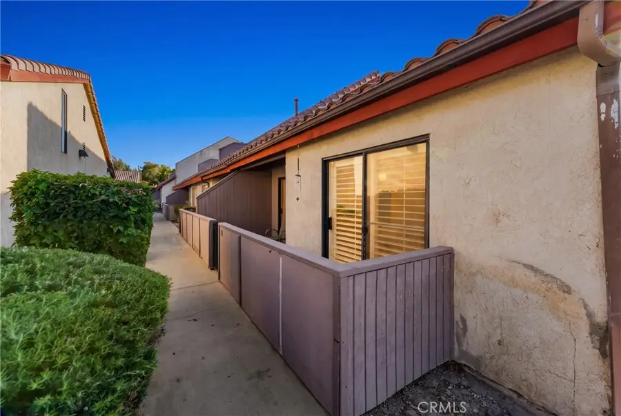 43334 32nd Street W #10, Lancaster, CA 93536 - #3