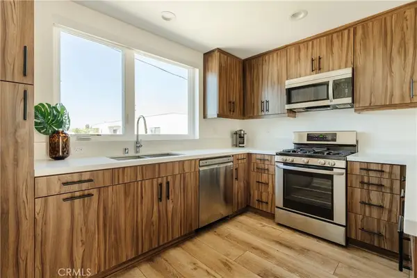 5623 N Bella Blanco, North Hollywood, CA 91601