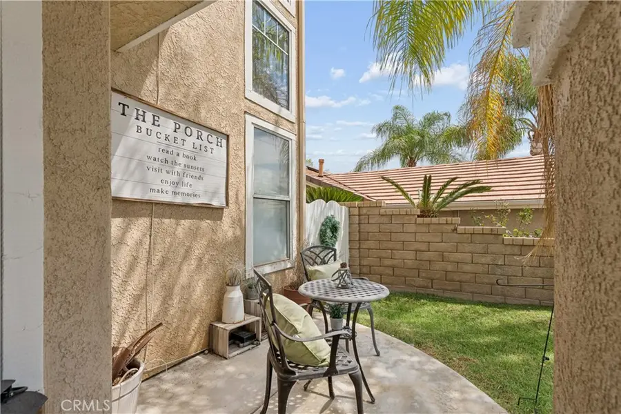 27927 Lassen, Castaic, CA 91384 - #2