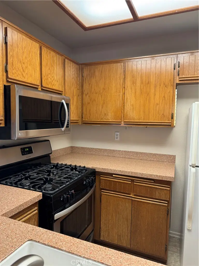23709 #232 Del Monte Drive, Valencia, CA 91355 - #3
