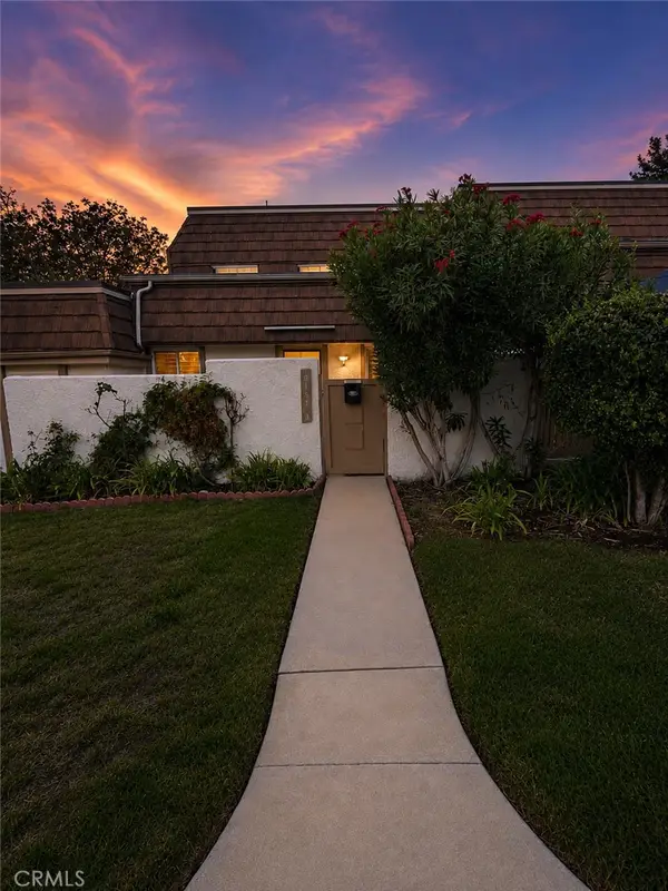10151 Larwin #3, Chatsworth, CA 91311