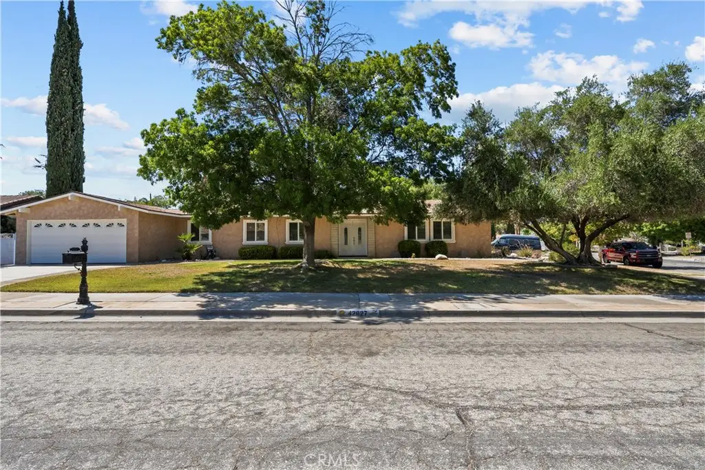 42827 Kilham Avenue, Lancaster, CA 93534 - #1