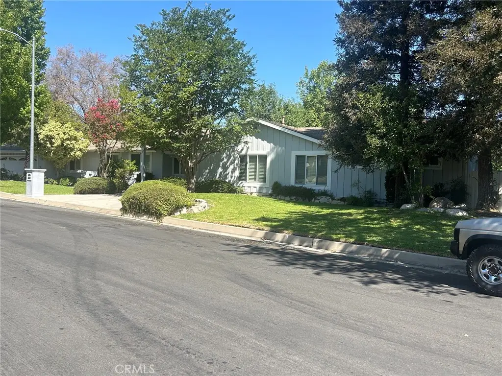 17229 Weddington, Encino, CA 91316 - #1
