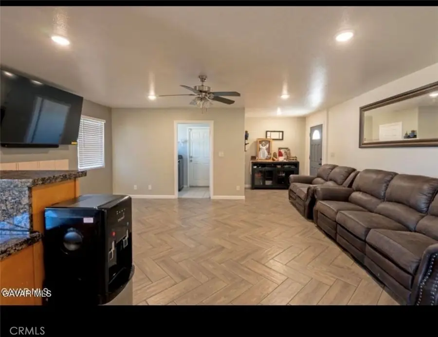 37551 29th E, Palmdale, CA 93550 - #3