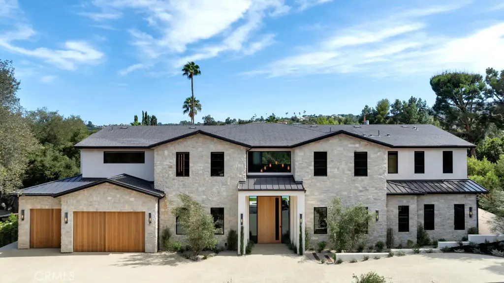 16708 Huerta, Encino, CA 91436 - #1