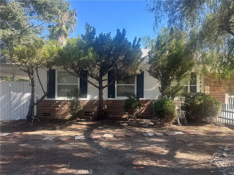 20957 Community, Canoga Park, CA 91304 - #3