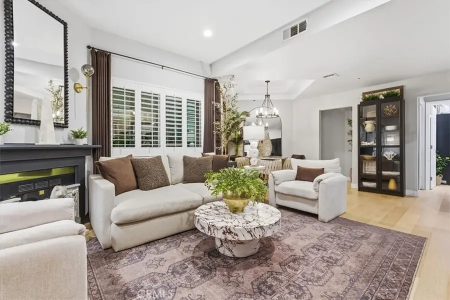 7236 Amigo, Reseda, CA 91335 - #3