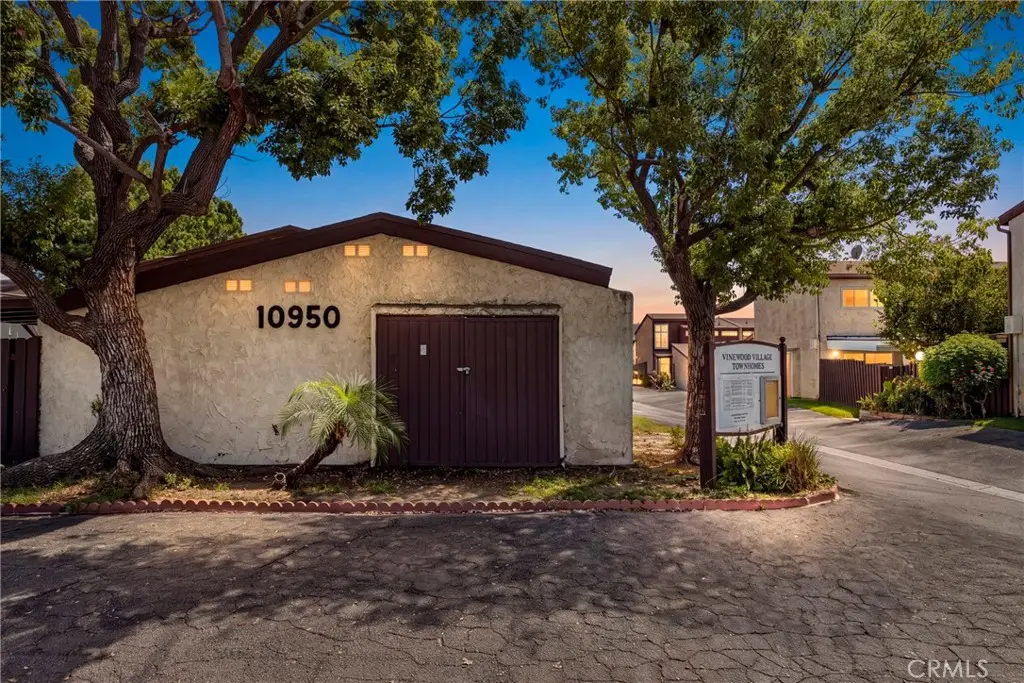10950 Saticoy #20, Sun Valley, CA 91352 - #1