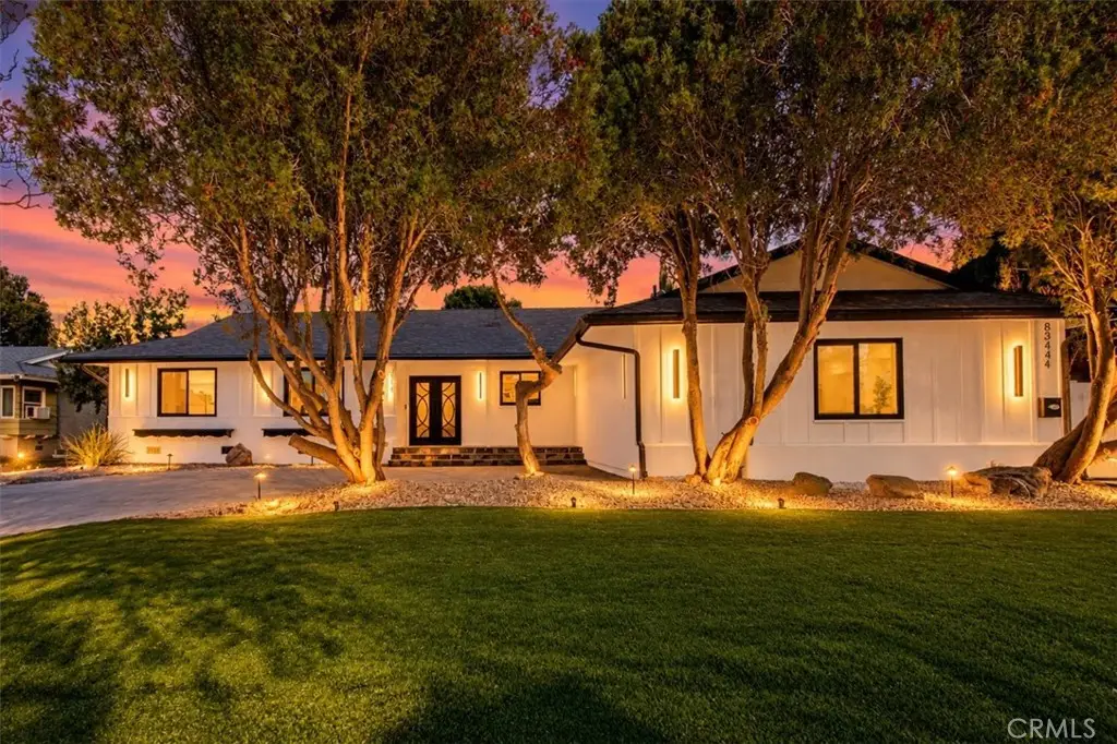 8346 Moorcroft Avenue, West Hills, CA 91304 - #1