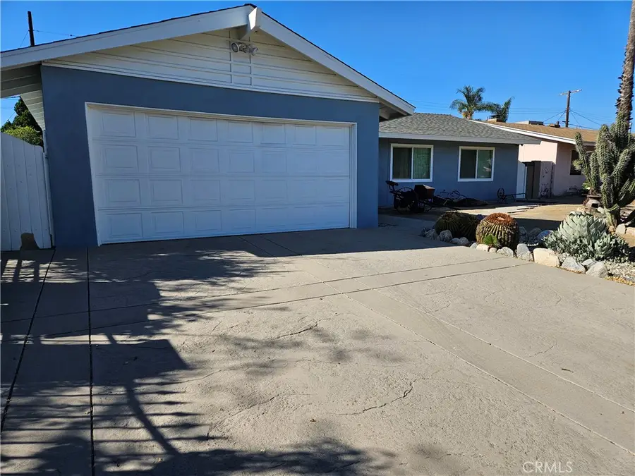 12319 Thelma Street, Sun Valley, CA 91352 - #3