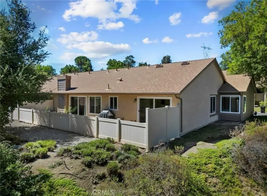 20042 Avenue Of The Oaks, Newhall, CA 91321 - #2