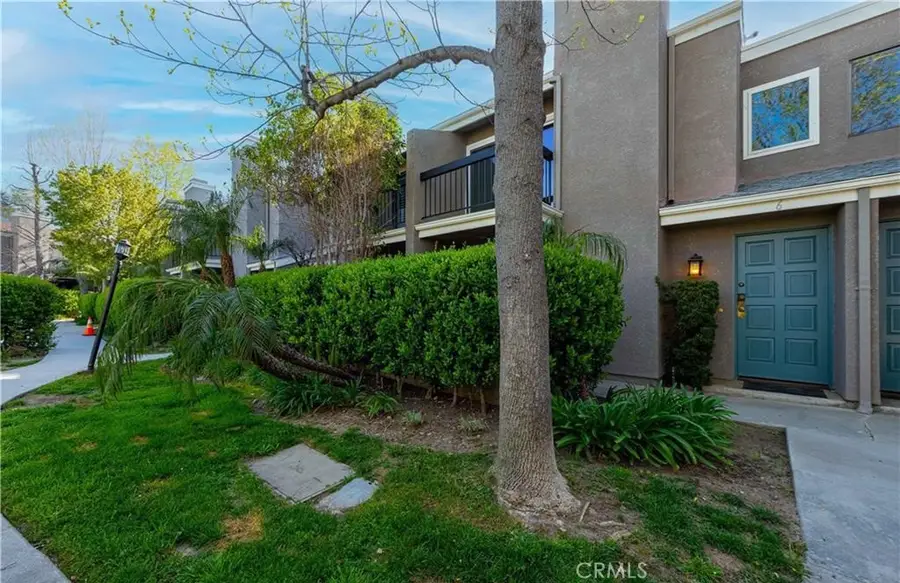 23541 Victory #6, West Hills, CA 91307 - #2