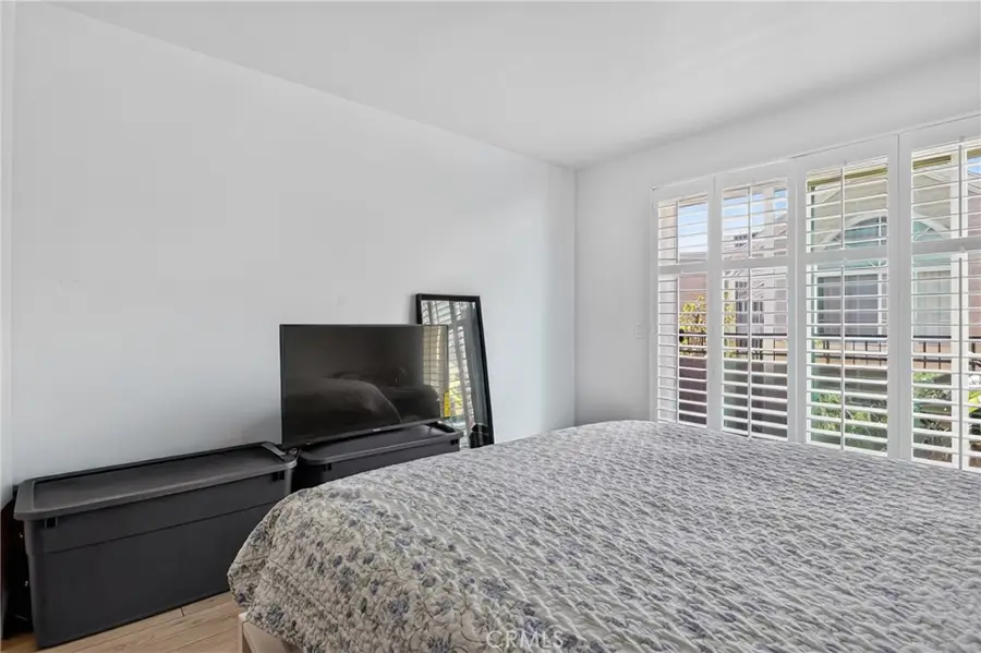 645 Pacific Ave #403, Long Beach, CA 90802 - #3