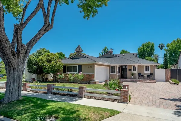 13616 Delano, Valley Glen, CA 91401