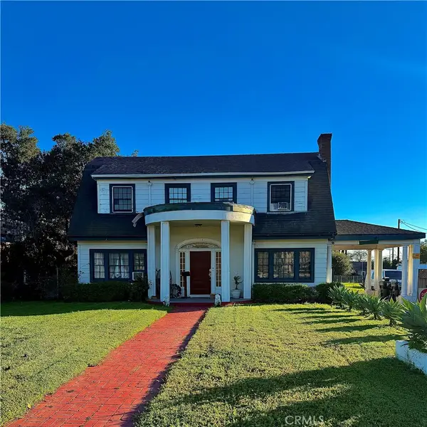 534 E Foothill Boulevard, Azusa, CA 91702