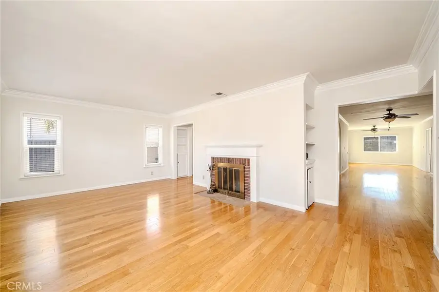 1554 Raymond Avenue, Glendale, CA 91201 - #2