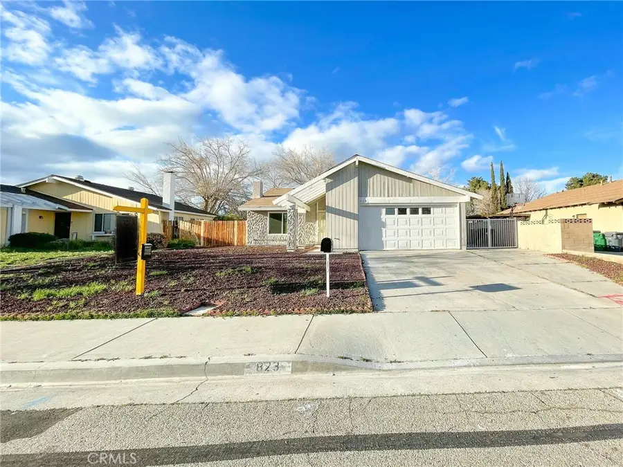 823 E Kildare Street, Lancaster, CA 93535 - #2