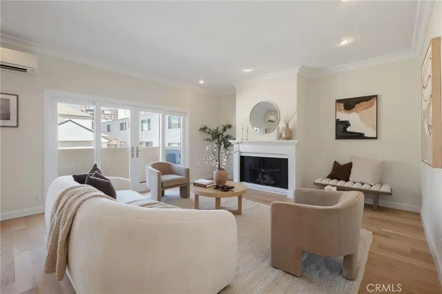 1037 18th Street #9, Santa Monica, CA 90403 - #3