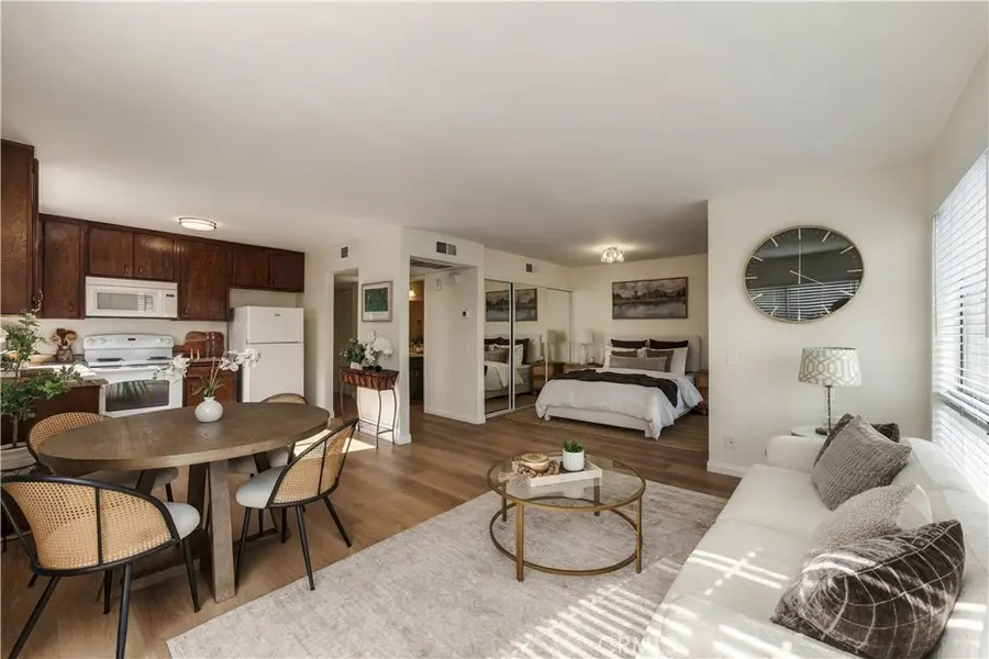 290 Sequoia Court #36, Thousand Oaks, CA 91360 - #2