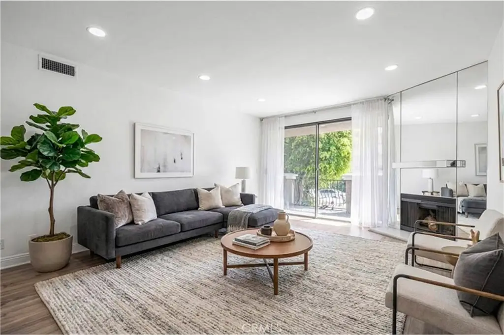 1630 S Bentley Avenue #103, Los Angeles, CA 90025 - #1