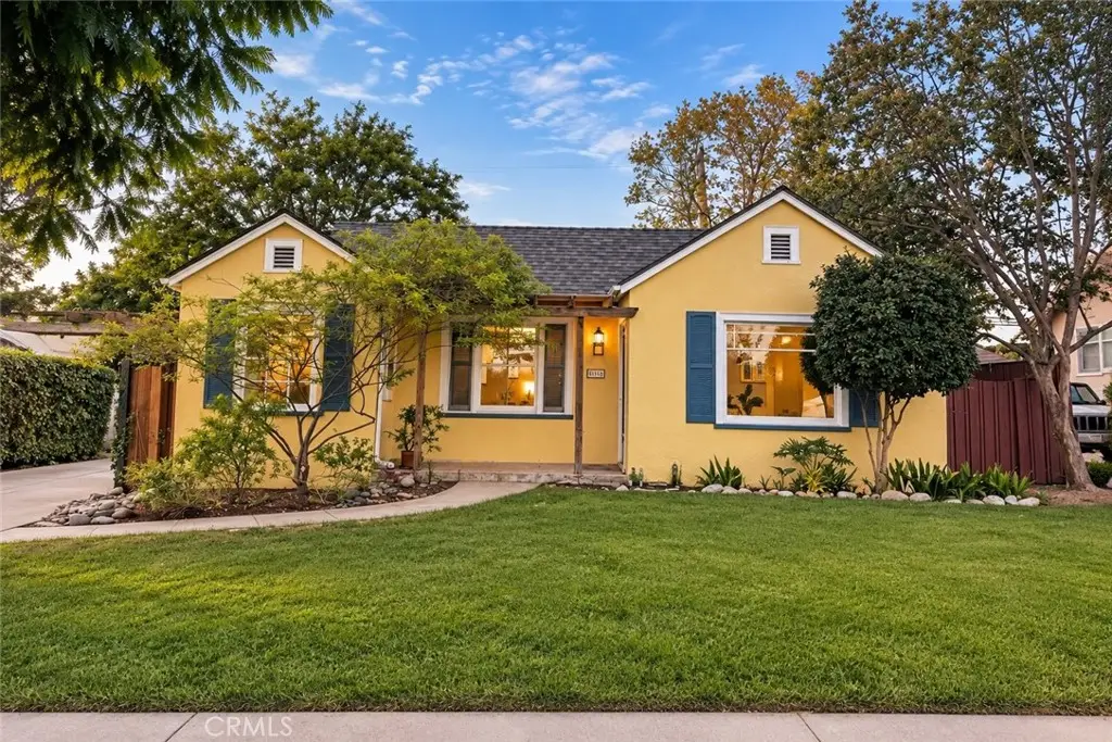 2024 Beverly, Pasadena, CA 91104 - #1