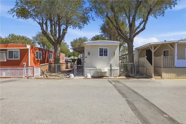 1617 E Avenue I #19, Lancaster, CA 93535