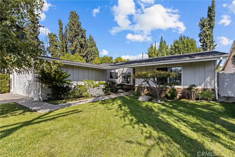 5522 Murietta Avenue, Sherman Oaks, CA 91401 - #3