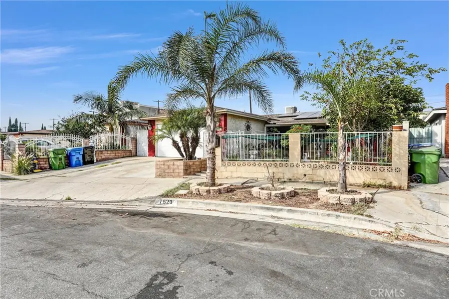 7523 Craner, Sun Valley, CA 91352 - #3