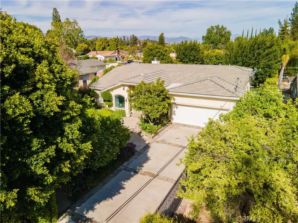 9240 Encino, Northridge, CA 91325 - #1
