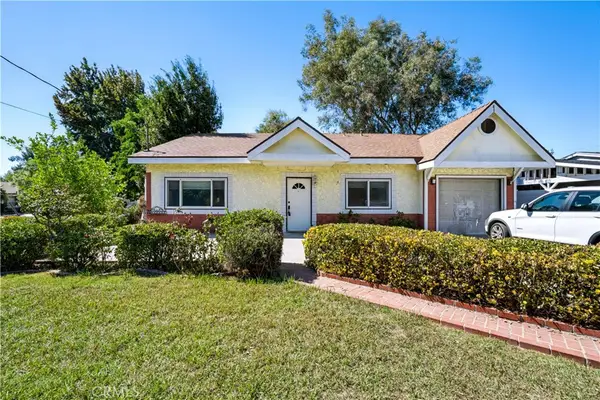 6521 Valjean Avenue, Van Nuys, CA 91406