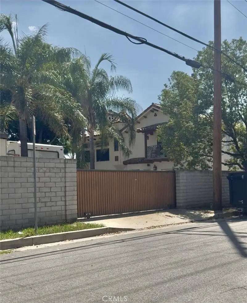 14570 Chamberlain, San Fernando, CA 91345 - #2