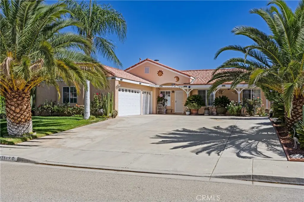 37502 Calle Mazatlan, Palmdale, CA 93552 - #1