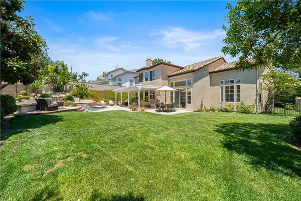 5919 County Oak Road, Woodland Hills, CA 91367