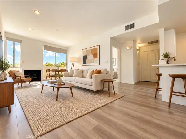19350 Sherman #112, Reseda, CA 91335