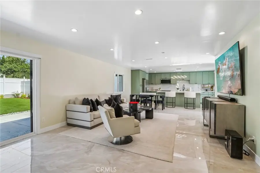 22241 Wyandotte Street, Canoga Park, CA 91303 - #3
