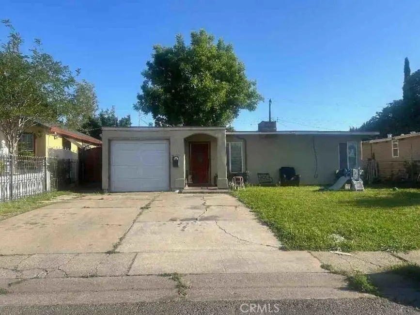 5220 37th, Sacramento, CA 95824 - #1