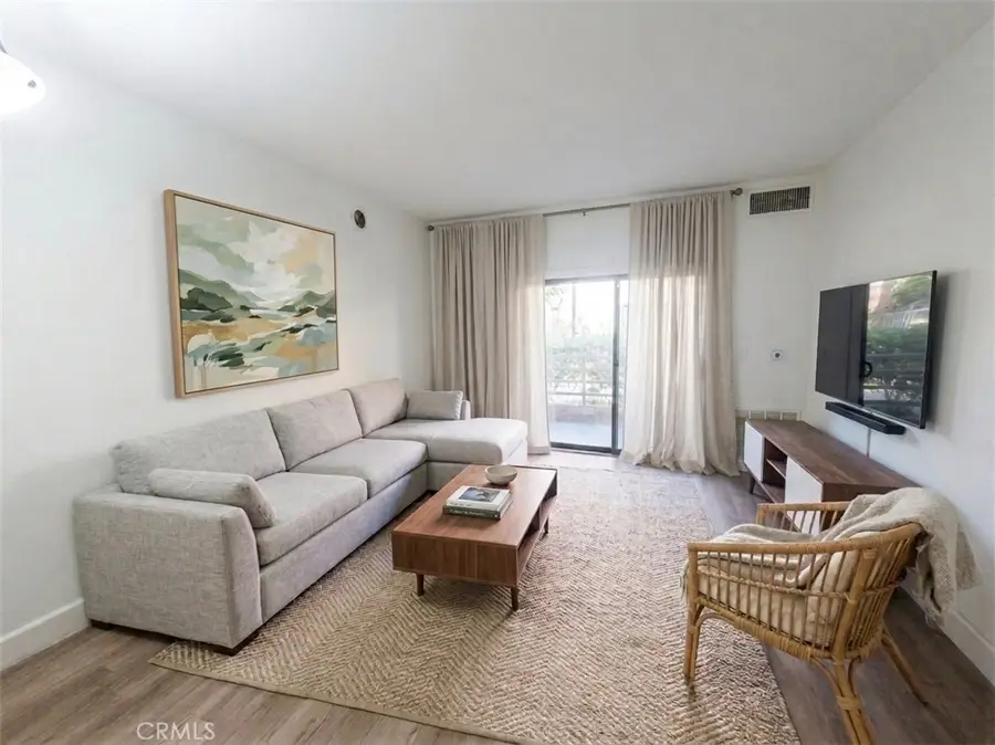 6815 Remmet #109, Canoga Park, CA 91303 - #2
